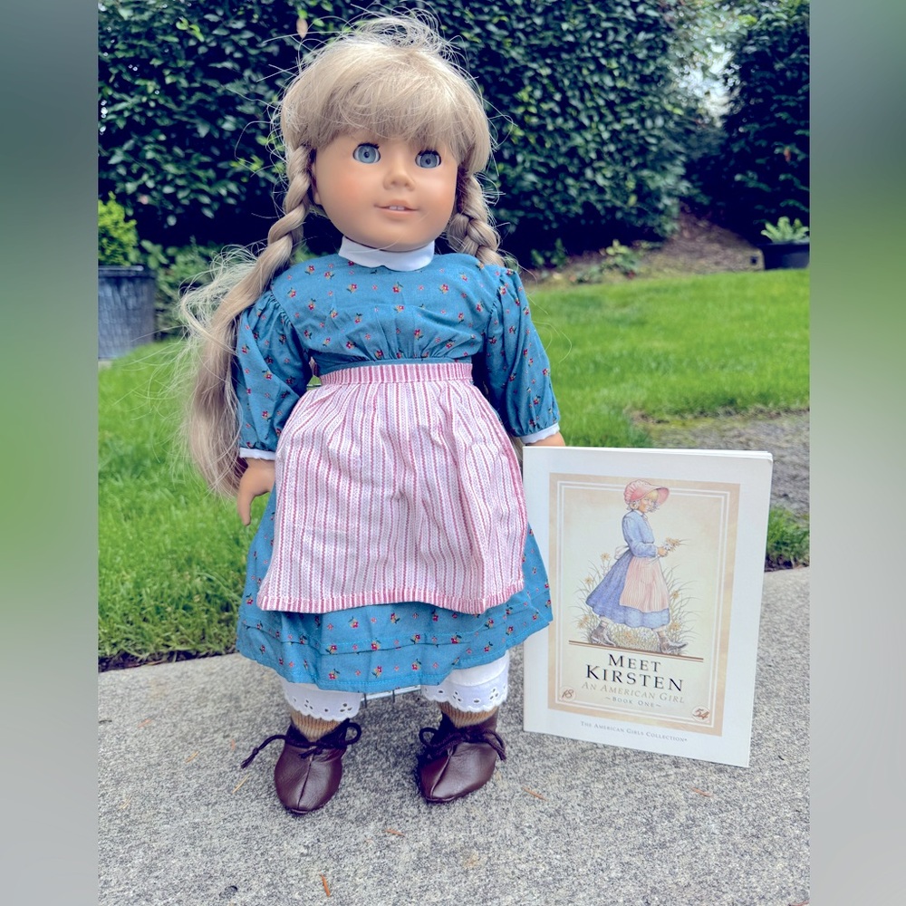 OG American Girl Doll- Kirsten- with book!